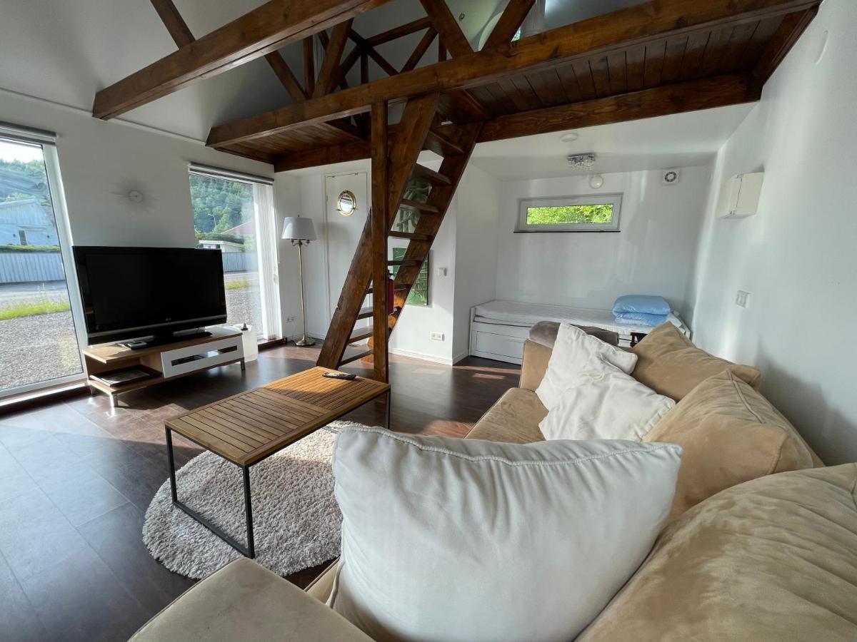 Vid Gekas Ullared Boende B&B Exterior foto