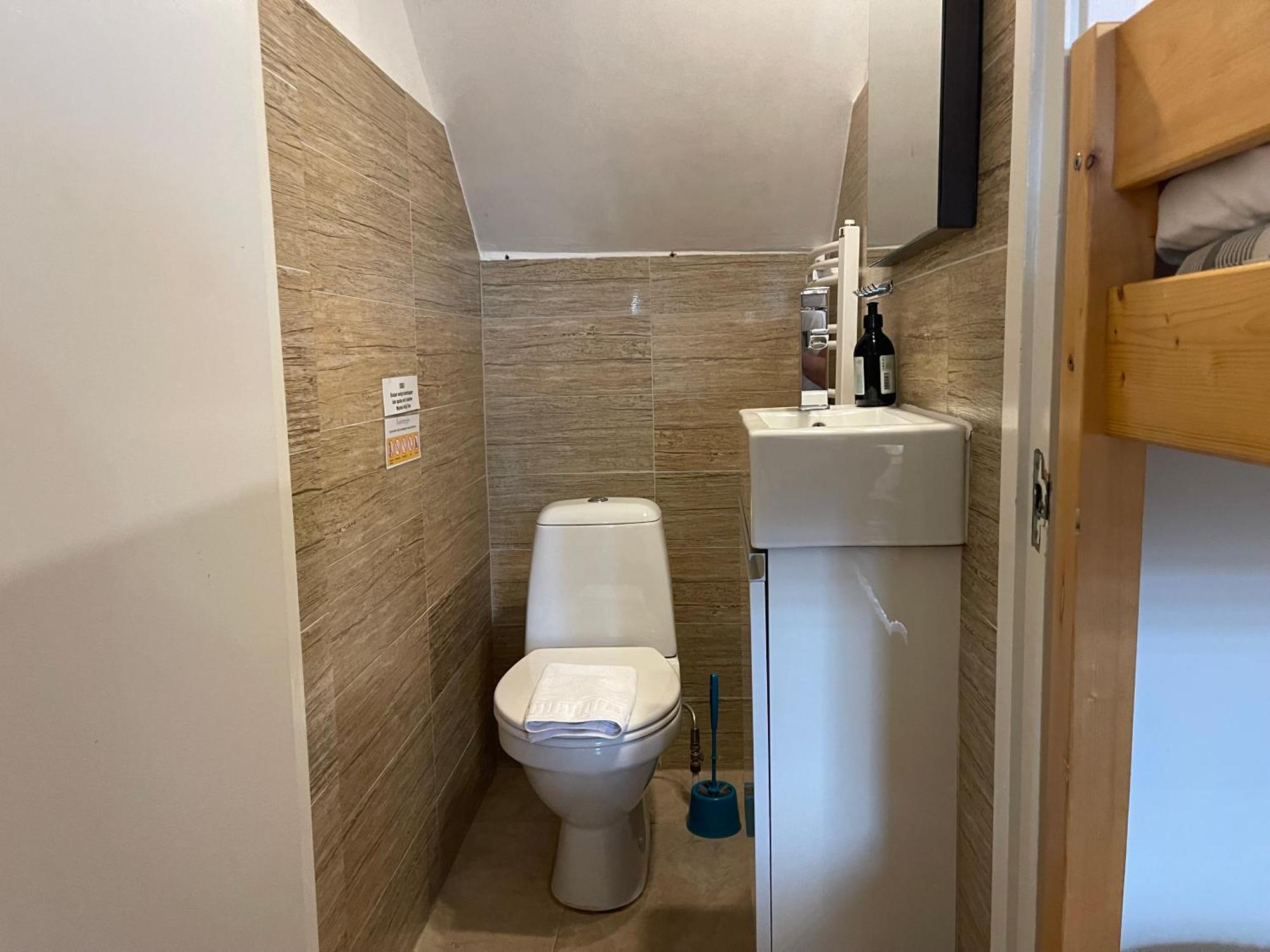 Vid Gekas Ullared Boende B&B Exterior foto